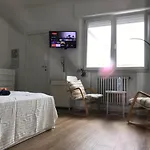 Stanza E Bagno Privato, Idromassaggio Con Extra Fee, In Panzió
