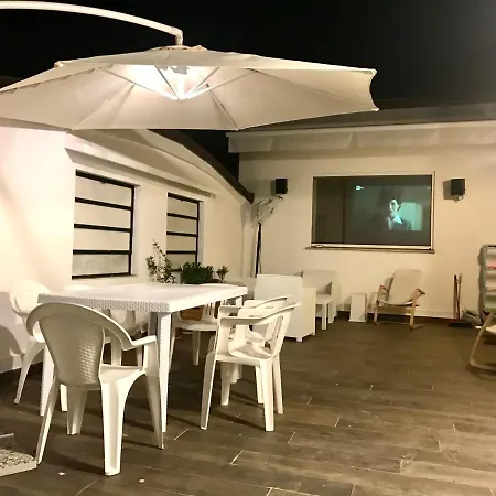 Stanza E Bagno Privato, Idromassaggio Con Extra Fee, In 3* 페라라