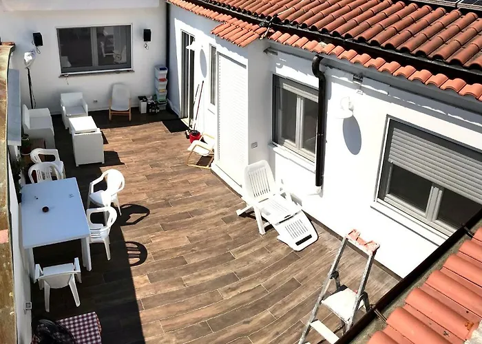 B&B Stanza E Bagno Privato, Idromassaggio Con Extra Fee, In 3*