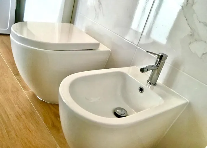 Stanza E Bagno Privato, Idromassaggio Con Extra Fee, In