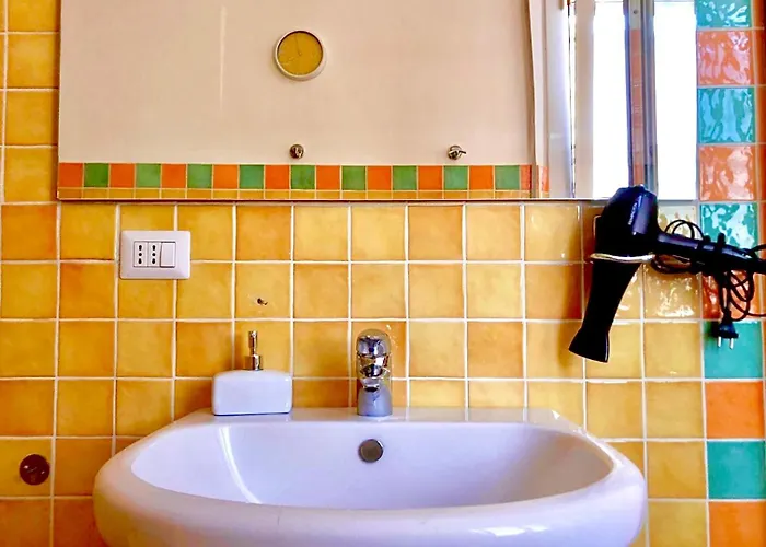 Stanza E Bagno Privato, Idromassaggio Con Extra Fee, In 3* 페라라