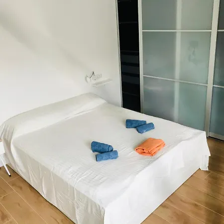 Stanza E Bagno Privato, Idromassaggio Con Extra Fee, In