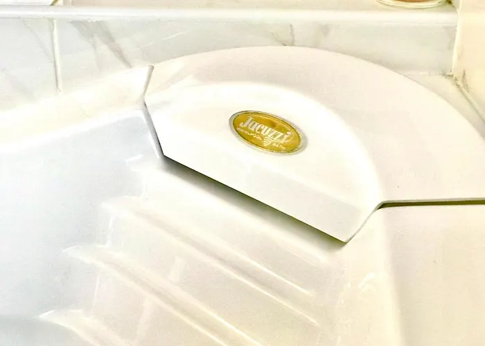 Bed & Breakfast Stanza Con Bagno Privato Con Idromassaggio In Delizioso